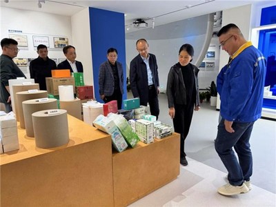 旌德縣招商團(tuán)赴昆山平湖考察，助力化妝品批發(fā)產(chǎn)業(yè)升級(jí)