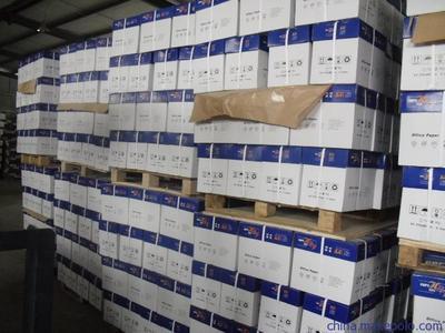 常年供應(yīng)A4復(fù)印紙 出口量大，價(jià)格低廉，支持客戶貼牌服務(wù)